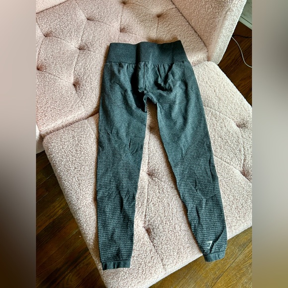 Gymshark Grey Workout Set sz M - Picture 2 of 12